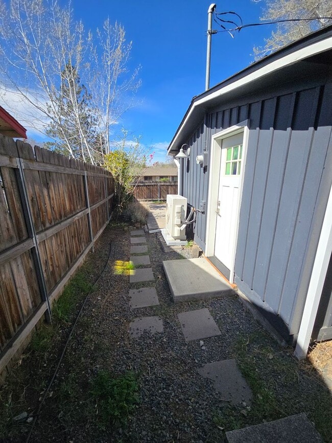 Photo - ?PRICE DROP? $300 off 1st months rent?Private & Super Cute 1BR – Prime Bend Location Near Food Carts