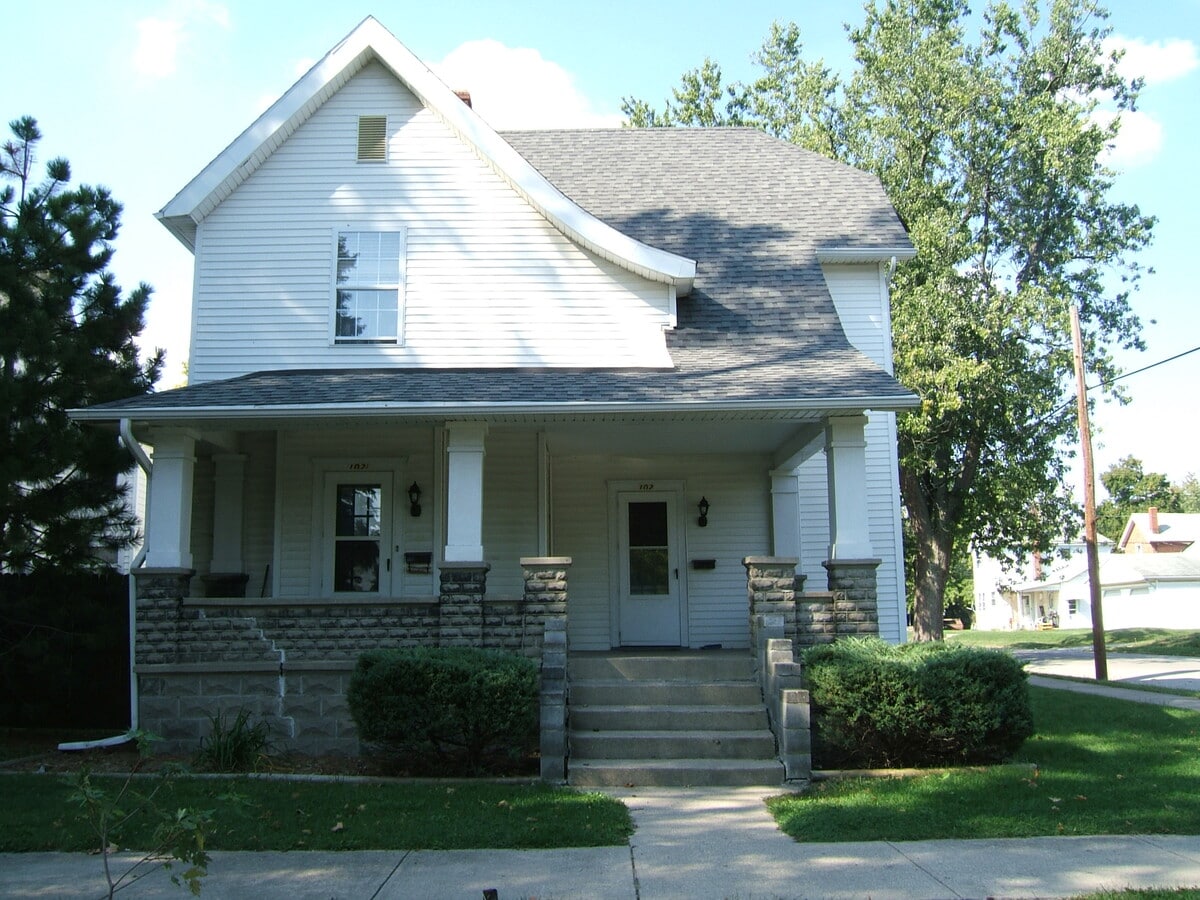 Photo - 102 S F St Unit 102 and half