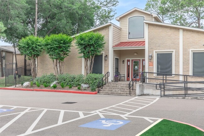 Photo - 8282 Cambridge St Unidad 336