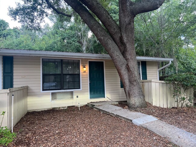 Photo - 1 Bed / 1 Bath in SW Gainesville Condo