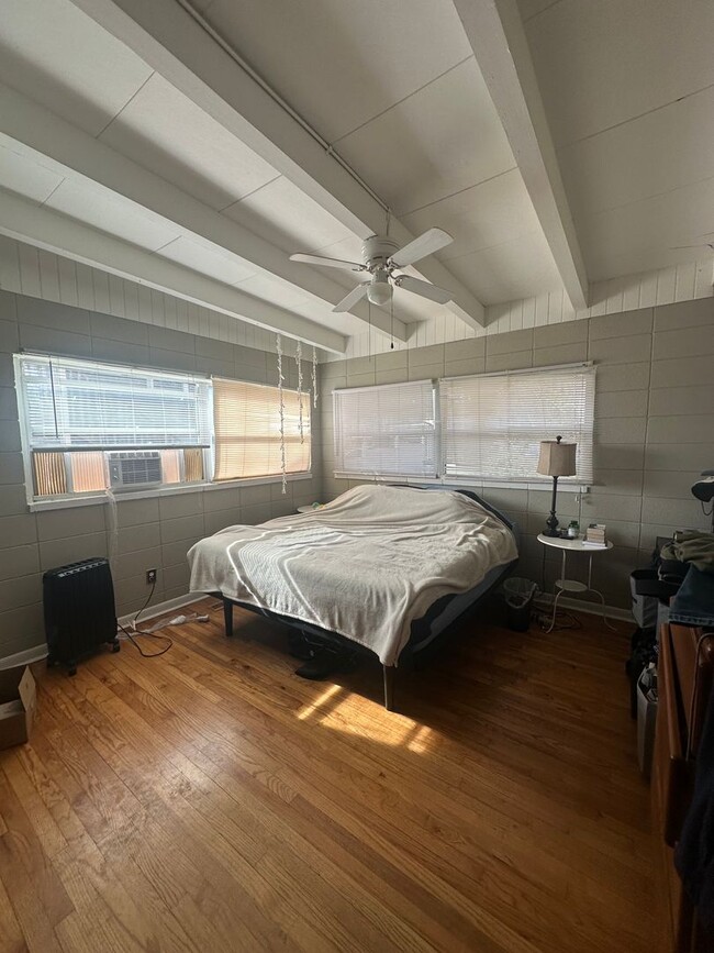 Photo - 717 Edgewood St Unit 715