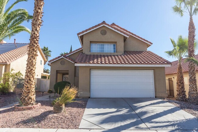 Photo - Lovely Home in The Lakes!