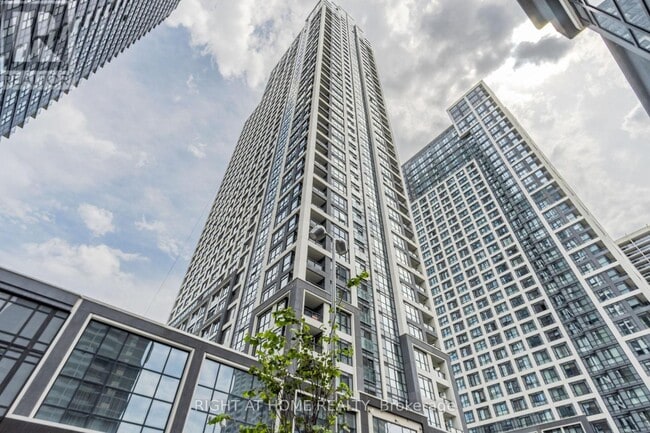 Photo - 7 Mabelle Ave Unit 4001