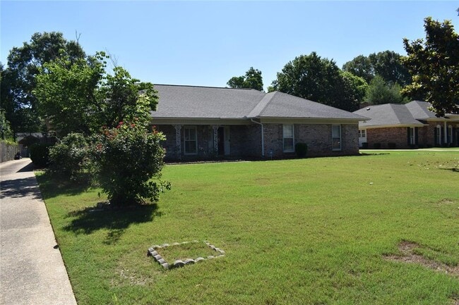 Photo - 414 Arrowhead Dr