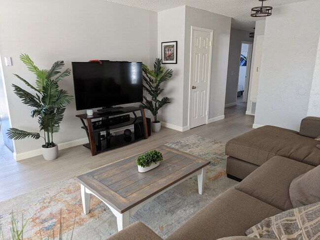 Photo - 1924 Hardt St