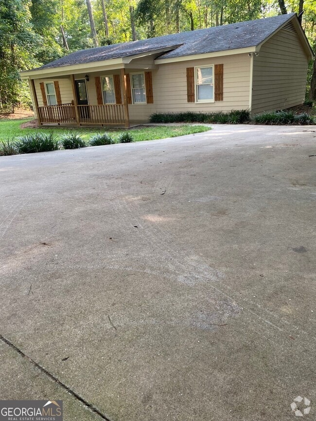 Building Photo - 112 Oak Ridge Dr Rental
