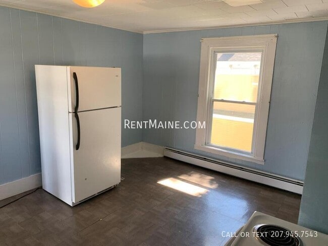 Photo - 29 Holyoke St Unit 2