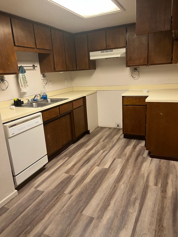Building Photo - 220 Ellingson Dr Rental