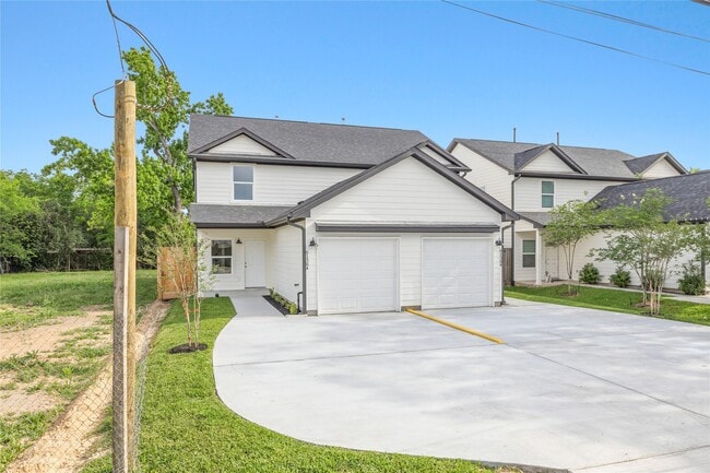 Building Photo - 6138 Brookfield Dr