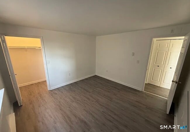 Building Photo - 832 Atlantic St Unit 3A