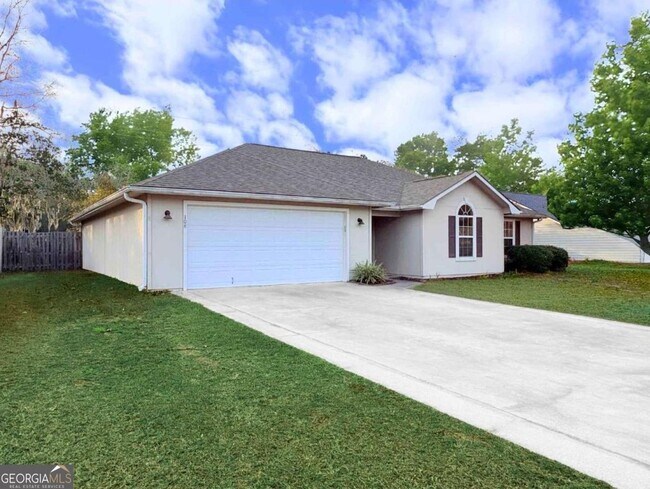 Photo - 108 Honeysuckle Rd