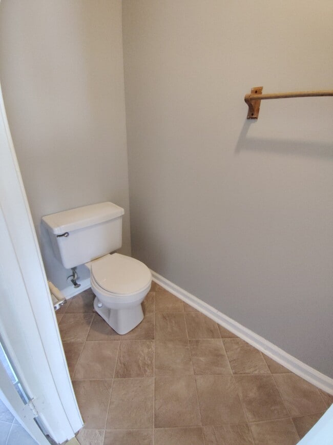 23 Hobbs Ln