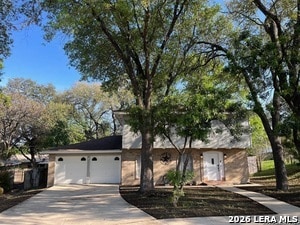 Building Photo - 3650 Mapleton Dr