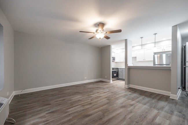 Photo - 745 W Gordon Ter Unit 206