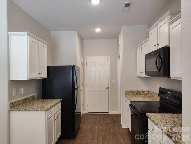 Photo - 9623 Weikert Rd