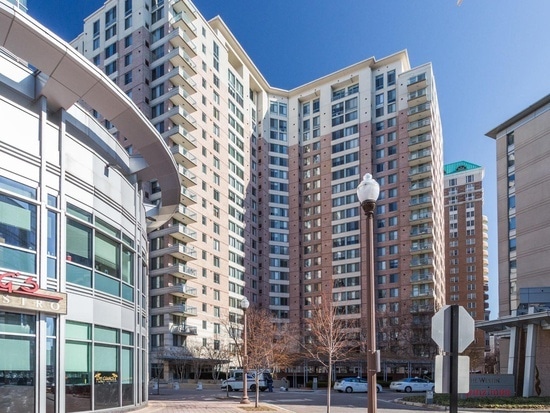 Photo - 851 N Glebe Rd Unidad 2007