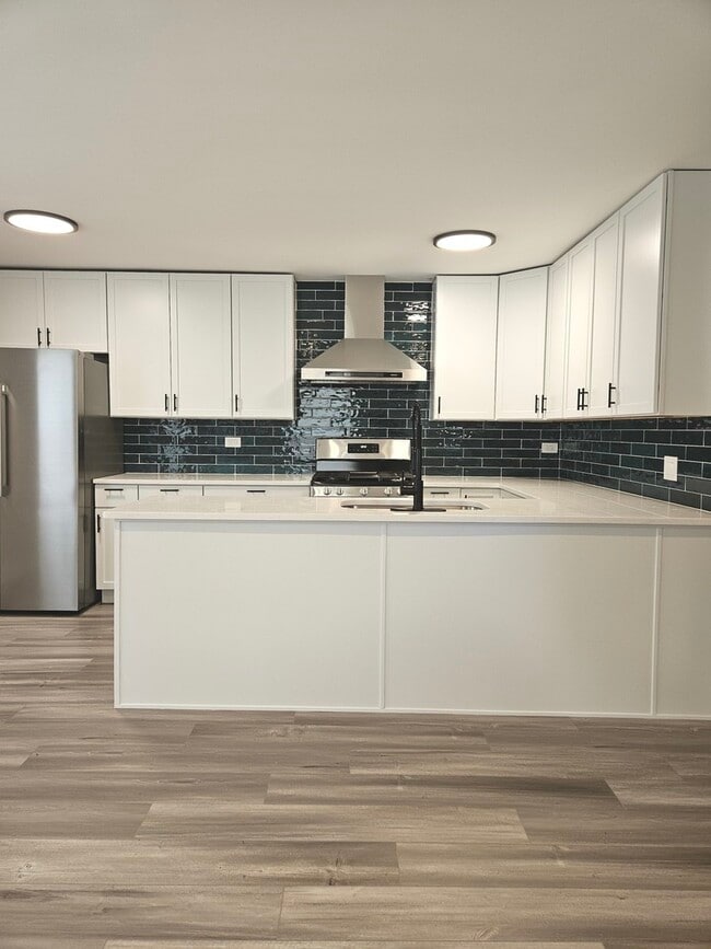 Building Photo - 456 W Inverrary Ln