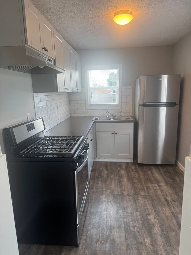 Photo - 1321 Lakeview Dr Unidad Apt. B