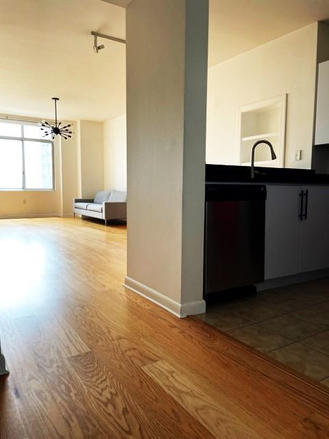 Photo - 54 Rainey St Unit 1217