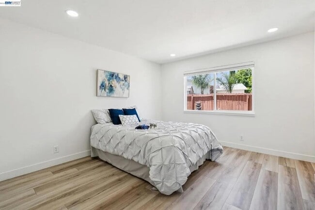 2800 Seville Cir