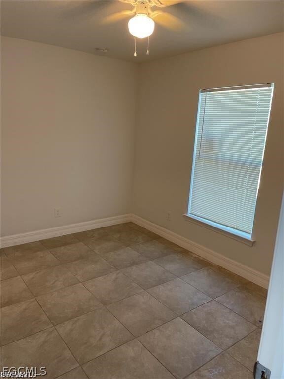 Photo - 1114 Capetown Ave