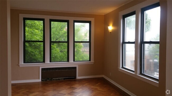Building Photo - 2115F Grove St Unit 2 Rental