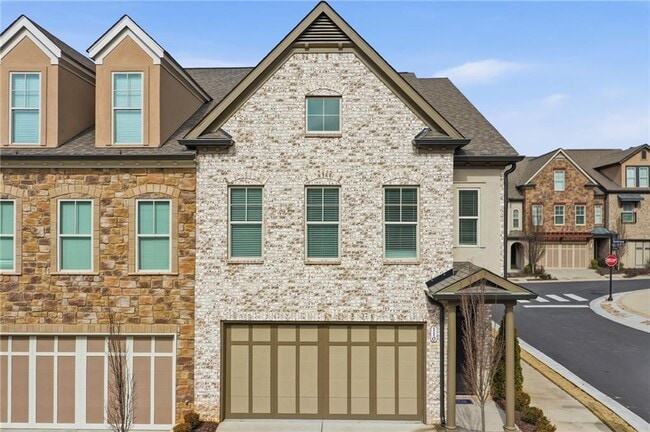 Building Photo - 110 Via Roma