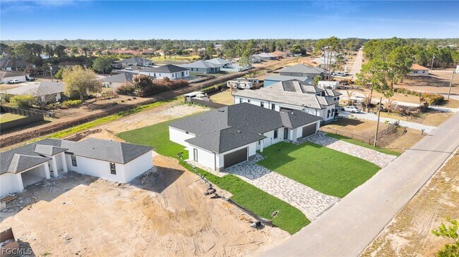 Photo - 4989 Fairway Ct