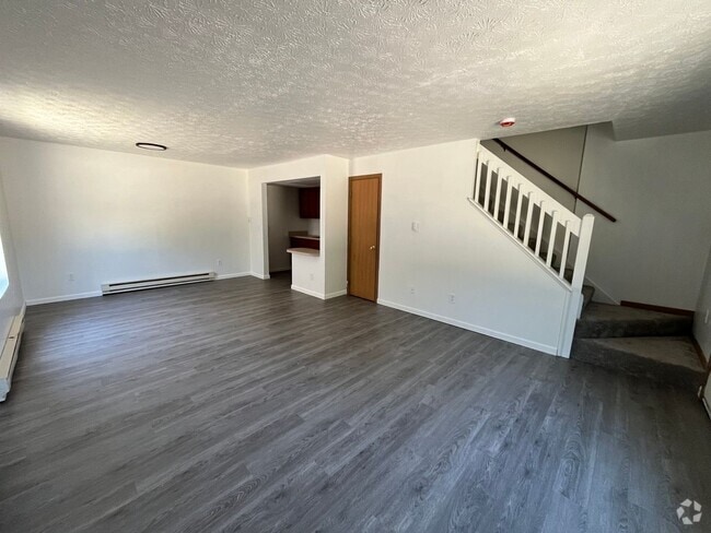 Building Photo - 1881 S Arlington St Unit 2 BR Rental