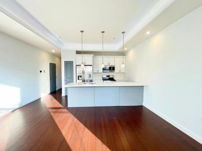 Photo - 1337 N Franklin St