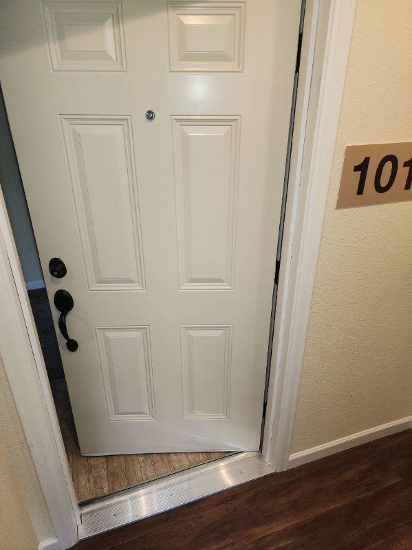 Photo - 2125 King St Unit 101