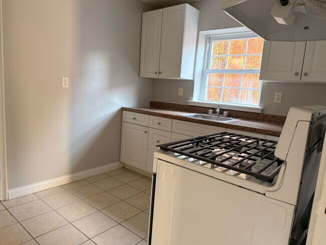 Photo - 41 Niles St Unidad N2 1a