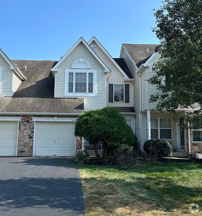 Townhomes for Rent near Unami Middle School 5 Rentals