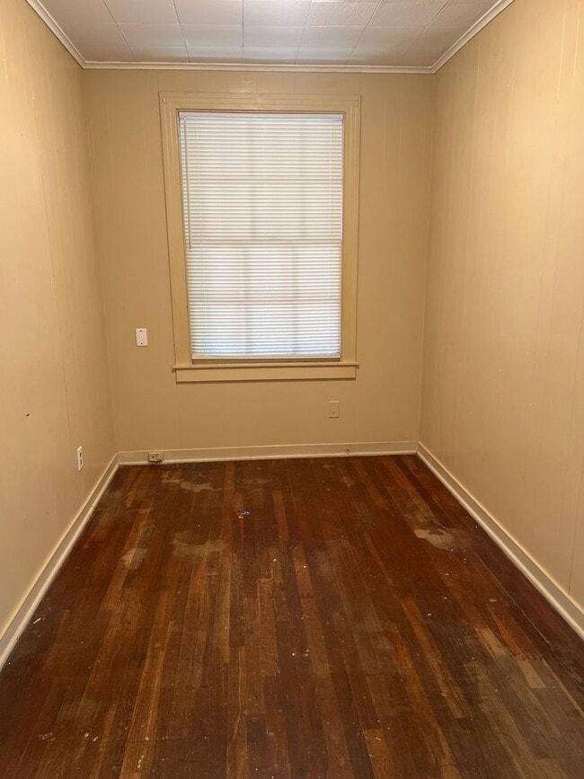 Photo - 1 bedroom 1 bath Duplex for lease