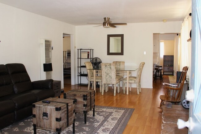 Photo - 101 Acorn Ave