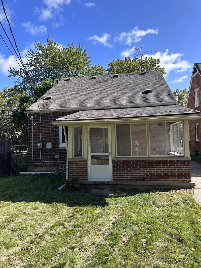 Photo - 20109 Stotter St