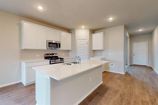 Photo - 4509 Beacon Bay Dr