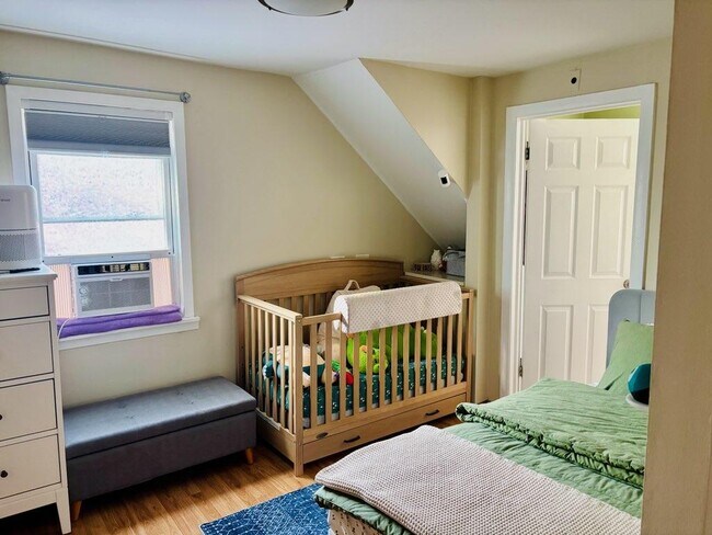 Photo - 4224 New England Ave