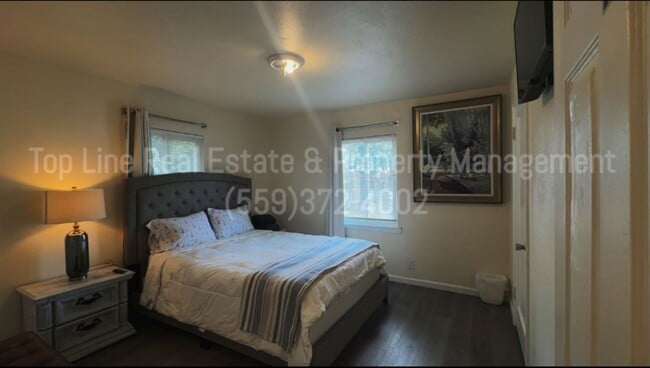 Photo - Spacious and well-located duplex in the he...