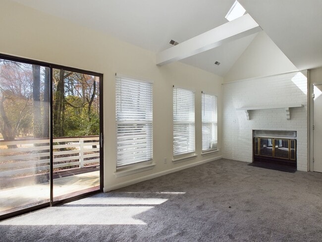 Photo - 8440 Scottingham Dr