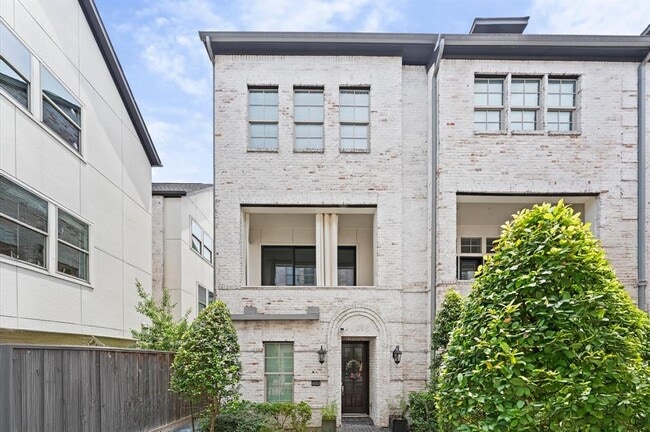 Building Photo - 4053 Leeland St Rental