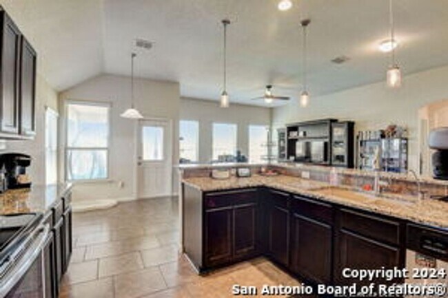 Photo - Super Nice Spacious Home with over 2600 sq ft in Parc at Escondido