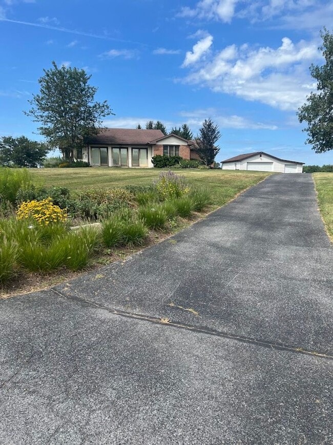 169 Hallman Rd