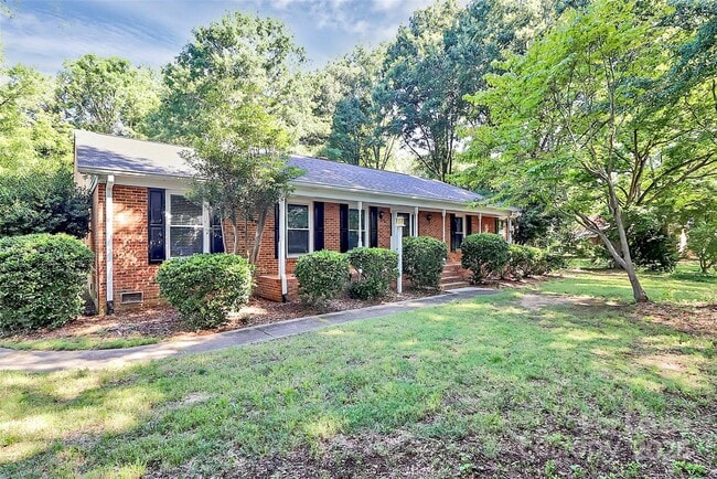 Building Photo - 5629 Kuykendall Rd Rental