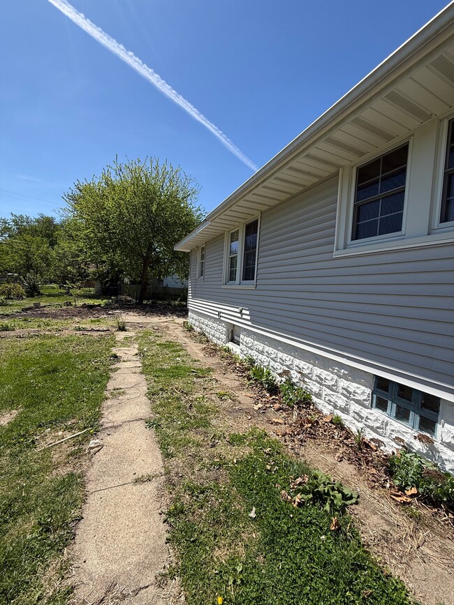 Photo - 1237 E Johns Ave