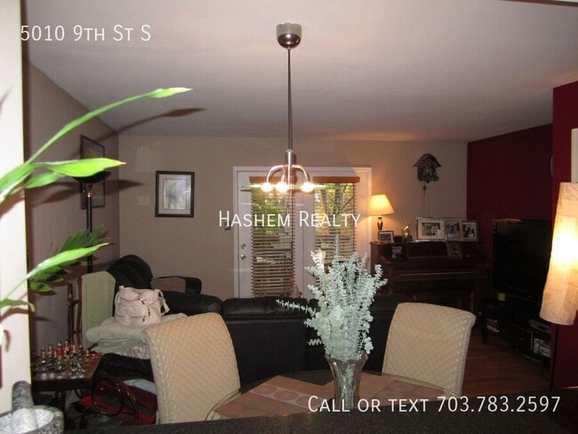 Photo - 5010 9th St S