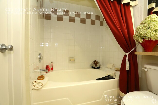 Photo - Regency Park Unit 222