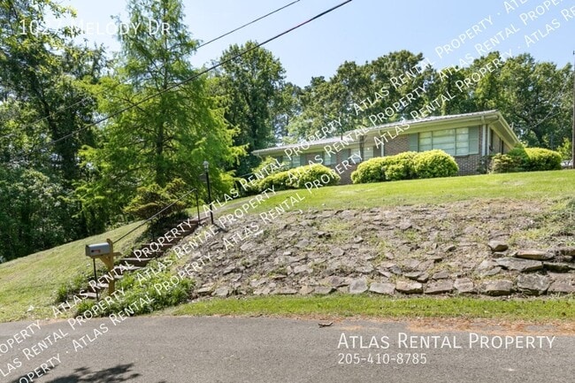 1027 Melody Dr
