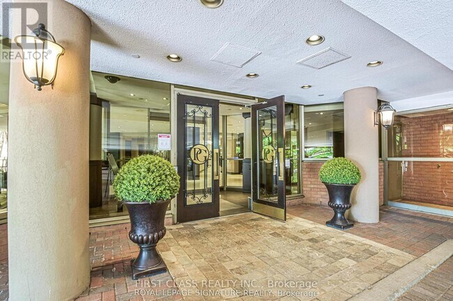 Photo - 3181 Bayview Ave Unité 902