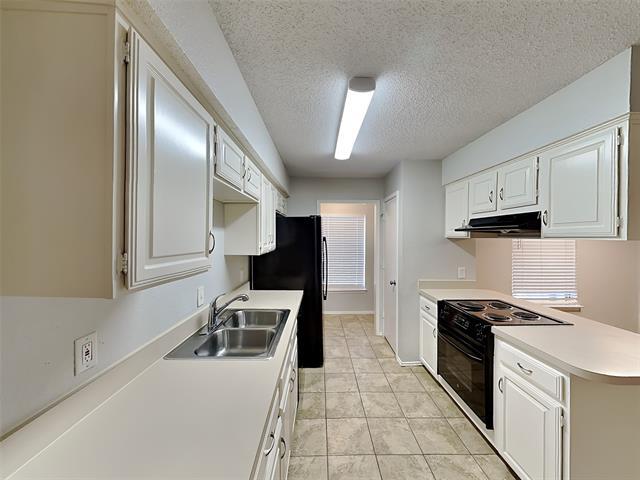 Photo - 4931 Darrow Ln